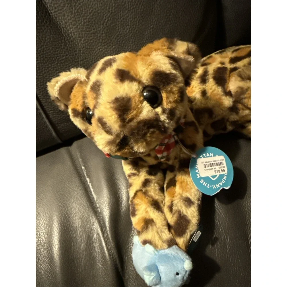 NWT Manhattan Toy Loki Leopard Stuffed Plush Cat Magnetic Front Paws & Mouse Toy